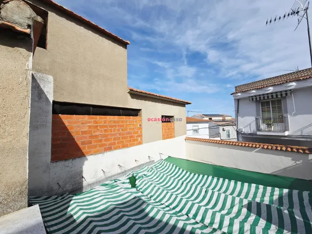 PISO EN PEDROCHE — 11