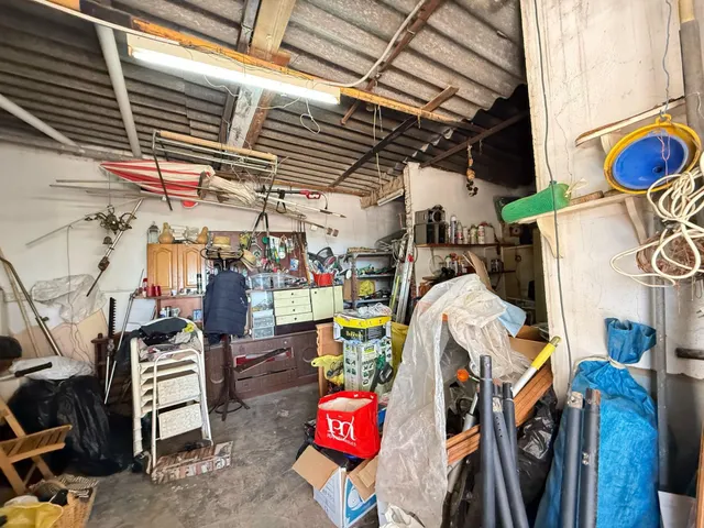 Encantador Chalet en Crevillente con Amplio Terreno y Piscina Propia — 30