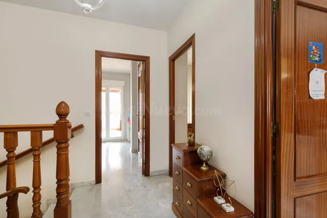 Adosado “Dos en Uno” con apartamento independiente. — 19