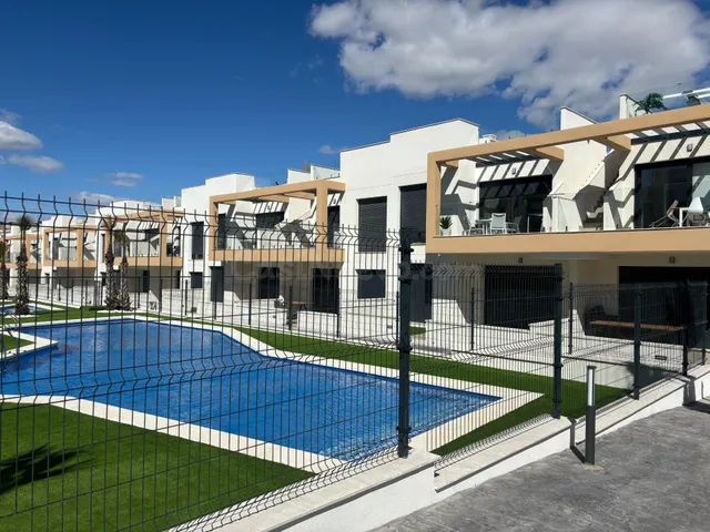 SE VENDE APARTAMENTO EN ORIUELA COSTA, 2 habitaciones Y 2 AS - foto 3