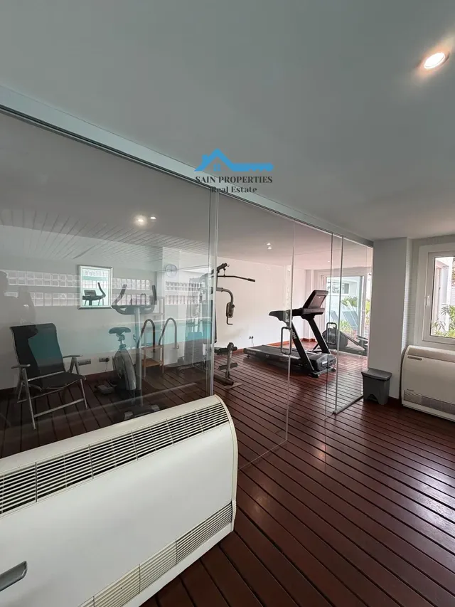 Exclusivo apartamento reformado con vistas al mar y acceso directo a la playa en Cap Negret, Altea — 47