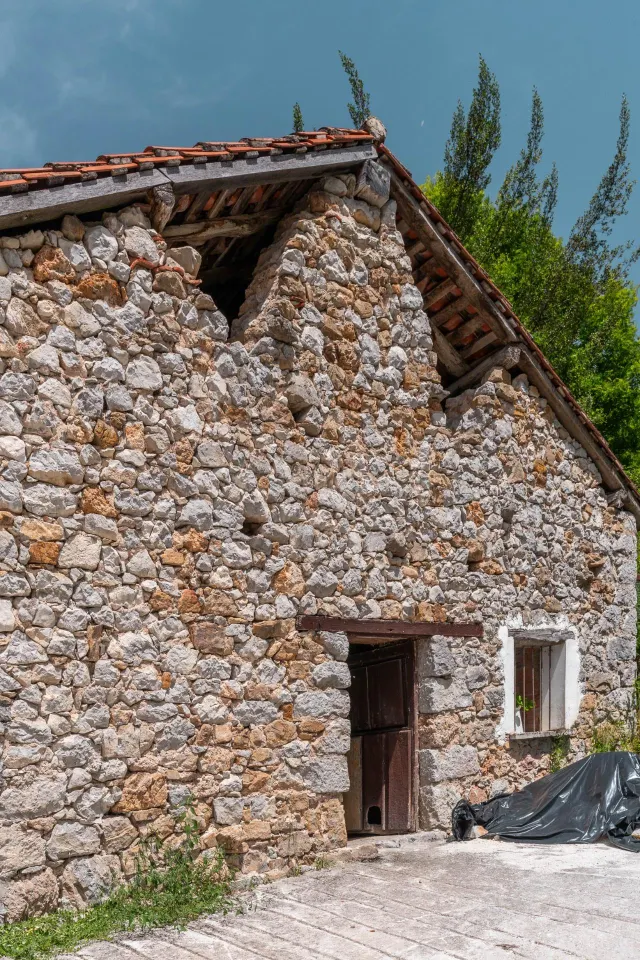 CABAÑA CON TERRENO TRESCARES - foto 5