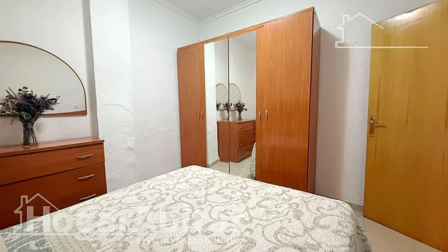 ¡Cerca del puerto! Casa espaciosa y semireformada con gran terraza, toda amueblada — 19