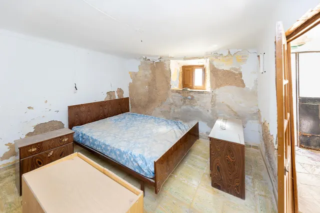 CASA EN AGRÓN — 13
