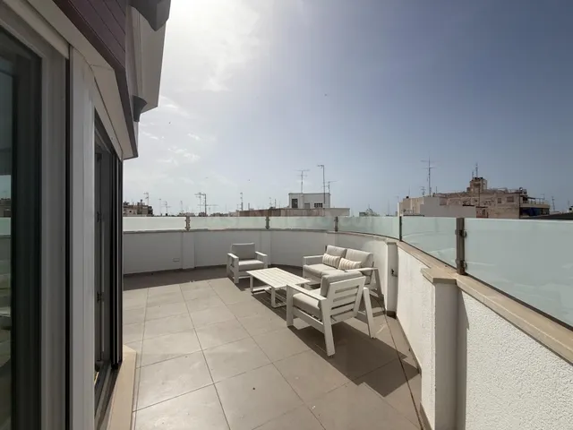 EXCLUSIVO ÁTICO — 20