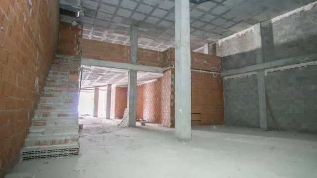 Alquiler Local comercial en zona Plaza Zapatero de Elda – 195 m2 — 6