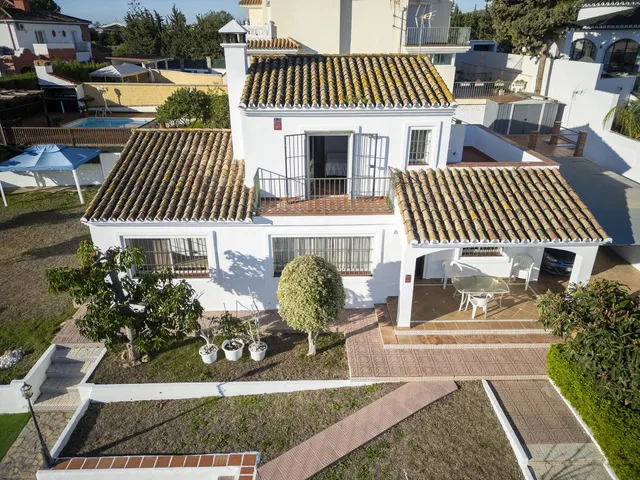 Chalet 3 habitaciones 224m² en venta - Costa Del Sol