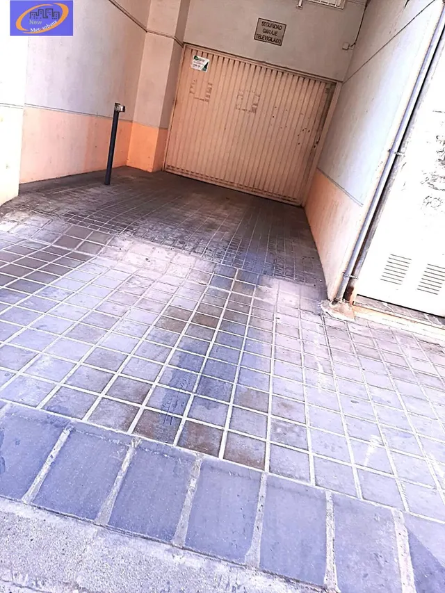AMPLIA PLAZA DE GARAJE CON TRASTERO EN VENTA - foto 4