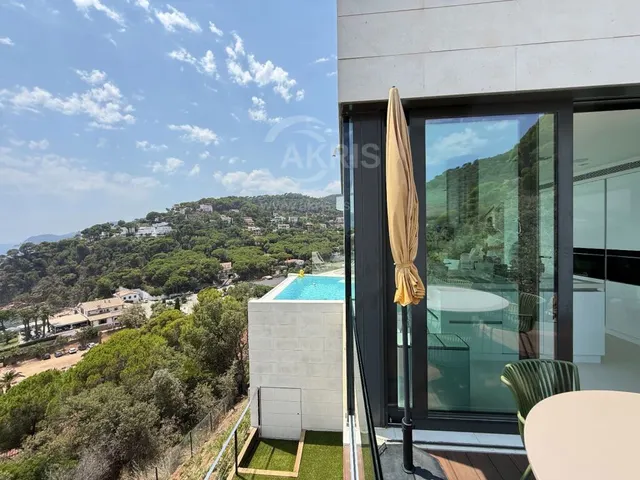 Chalet Independiente en Santa Cristina D'Aro — 17