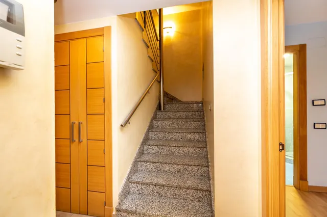 Casa exclusiva junto a Acera del Darro. Pleno centro de Granada. Seminueva y con ascensor propio — 11