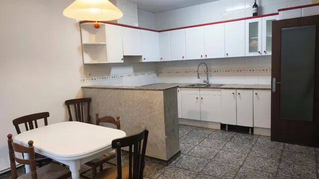 Chalet 5 habitaciones 214m² en venta - Barri de l hostal — 11