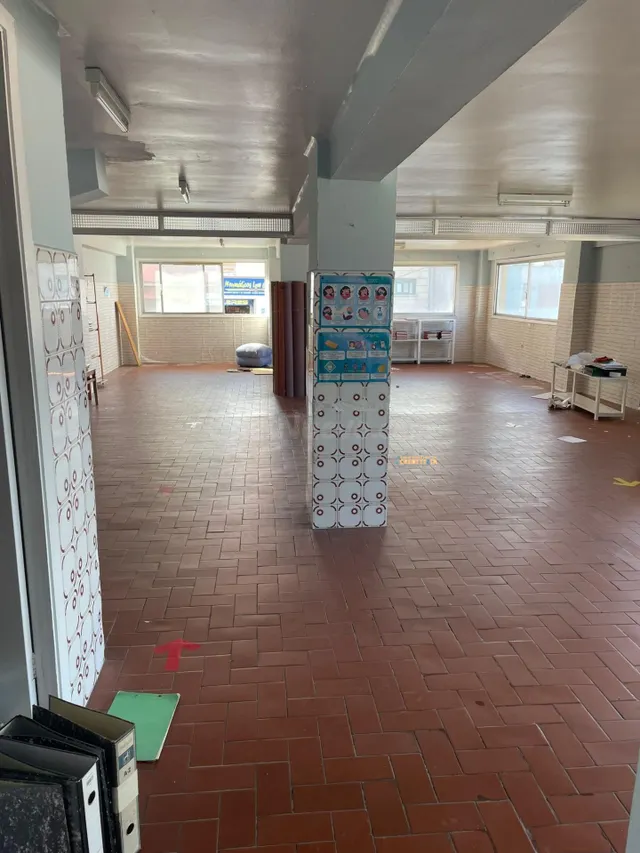 ALQUILER DE LOCAL COMERCIAL - foto 2