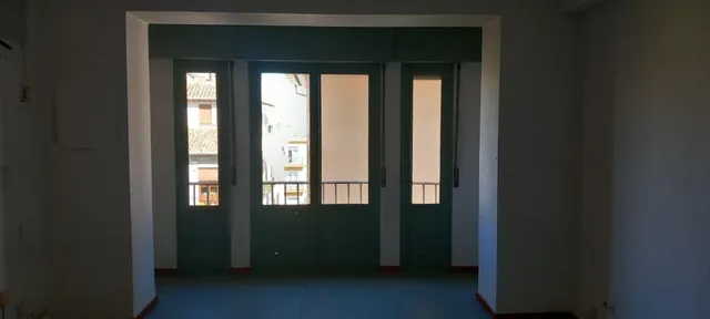 Piso u oficina en Plaza de los Campos. — 2