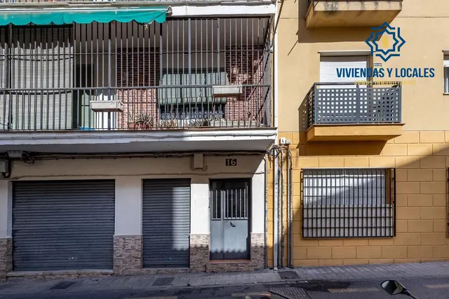 PISO JUNTO AVENIDA DE ANDALUCIA — 22