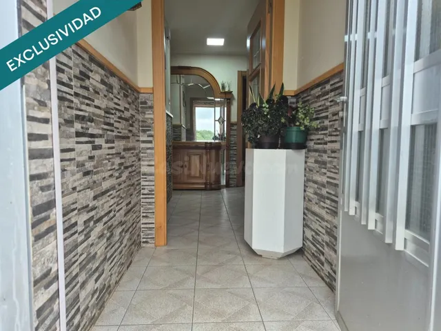 Dos Viviendas, Jardín Urbano Y Gran Potencial en Pedroso (Na - foto 5