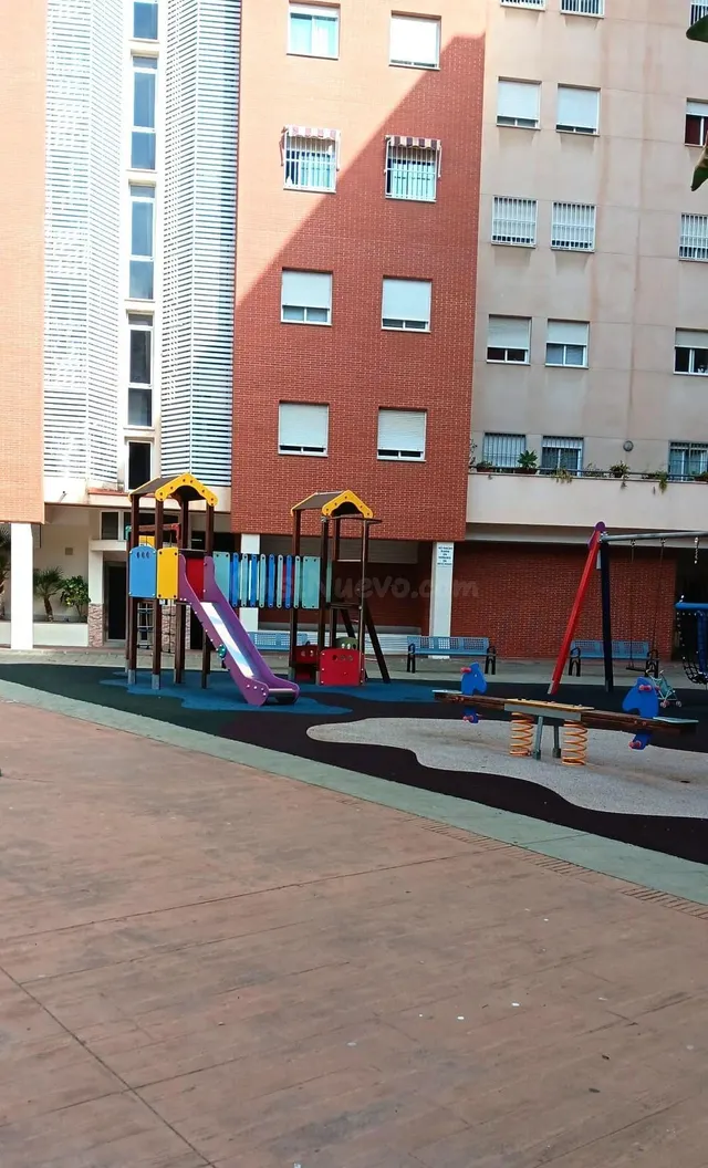 Parque Litoral Malaga amplio y luminoso piso - foto 3