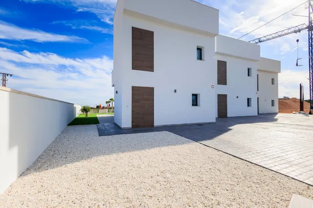 VILLAS DE OBRA NUEVA EN PILAR DE LA HORADADA EN EL CAMPO DE GOLF — 30