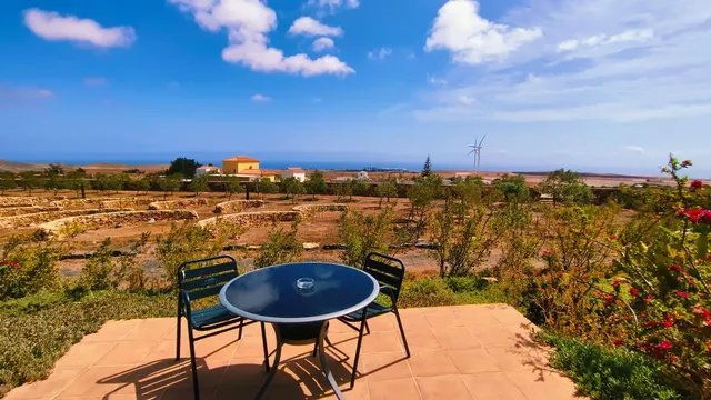 Finca de Lujo con Viñedo, Bodega Subterránea y Vistas Panorámicas al Atlántico — Fuerteventura — 43