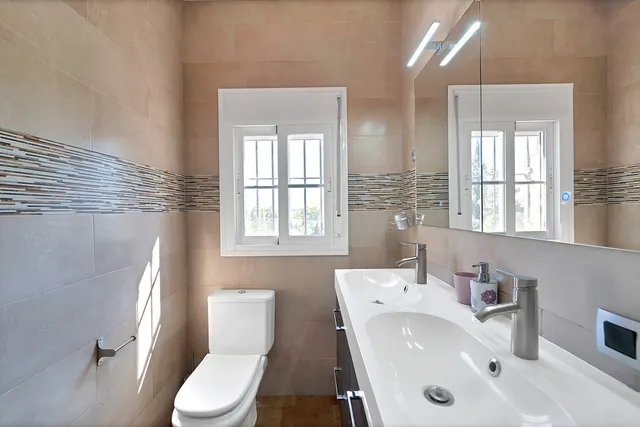 Chalet 7 habitaciones 422m² en venta - Marbella — 16