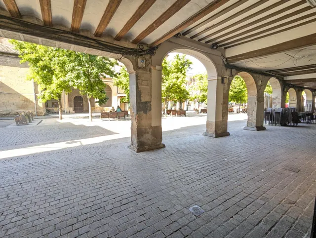 Local comercial en Estella — 6