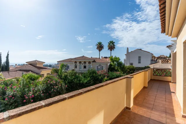 Chalet 4 habitaciones 371m² en venta - Riviera del sol — 40