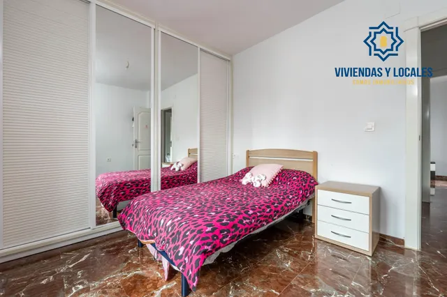 Encantadora Casa Reformada en Ogijares con Vistas y Espacios para Disfrutar — 29