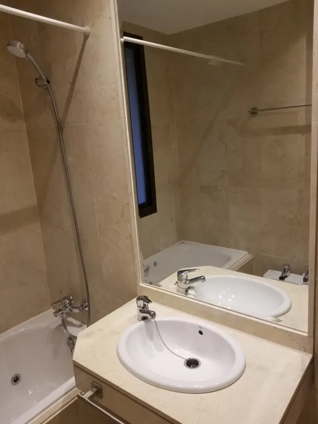 PISO EN PLENO BARRIO DE SALAMANCA — 23