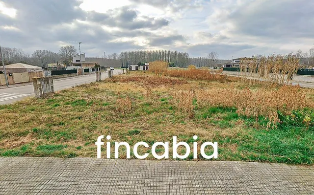 Terreny urbà en venda a Riudarenes – Solar edificable a Can  - foto 5