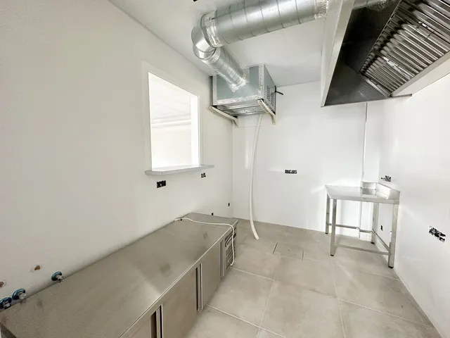 Bar 173m² en venta - Marbella — 16