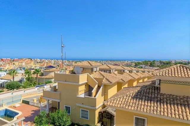 Villa 3 habitaciones en venta - Las Filipinas — 30