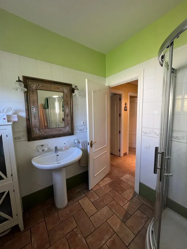 PARCELA DE 3000 M2 SEGREGABLE EN TRES CON DOS CHALETS — 13