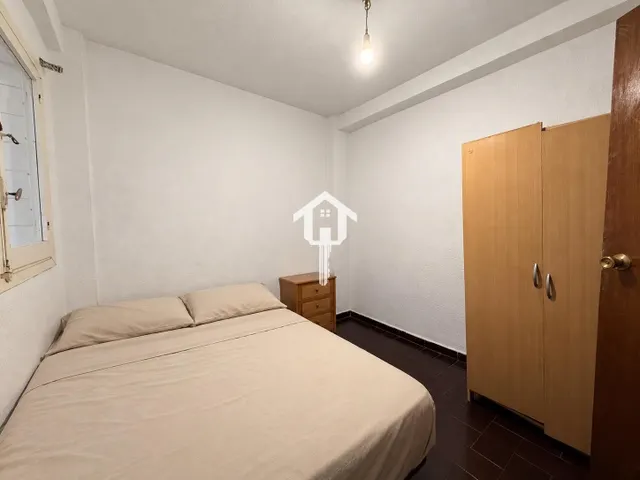 Piso 4 habitaciones 105m² en venta - Carolinas bajas — 23