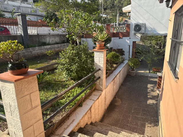 Casa con vistas, amplio espacio exterior y múltiples posibilidades en Mas Milà, Olivella — 44