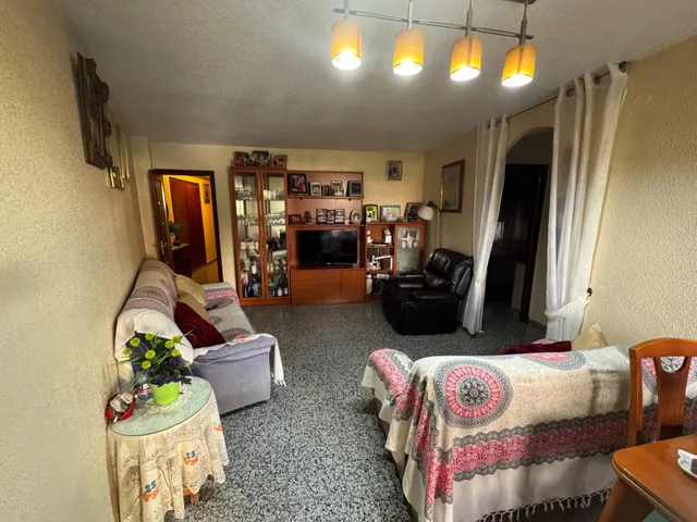 PISO EN JAIME 1 CON 3 DORMITORIOS — 8