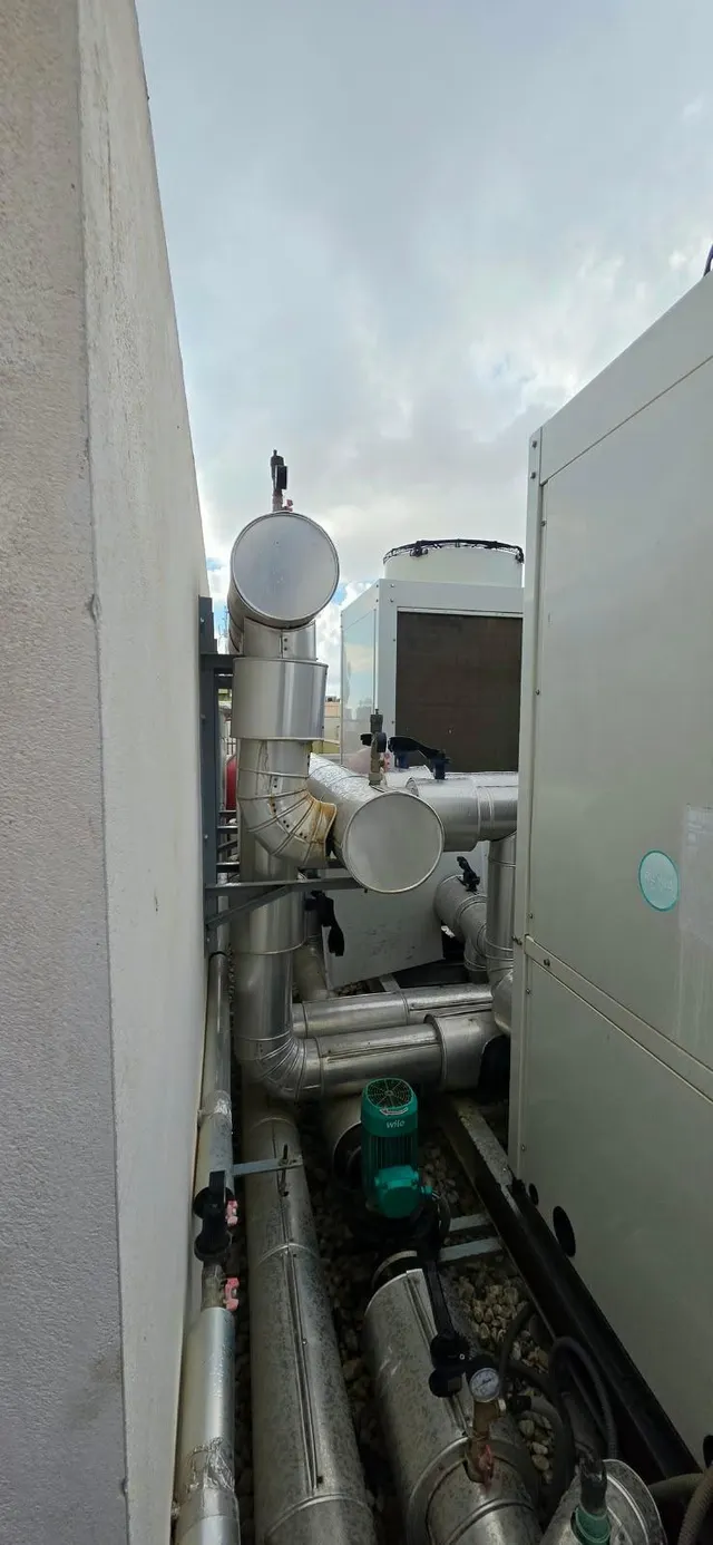 Hotel de 2 estrellas reformado en La Marina de Elche, zona Guardamar — 25