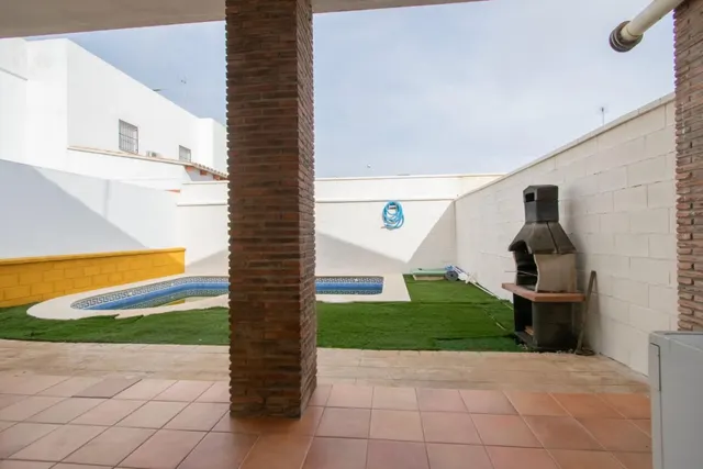 Precioso chalet pareado con piscina y barbacoa en Burguillos — 18