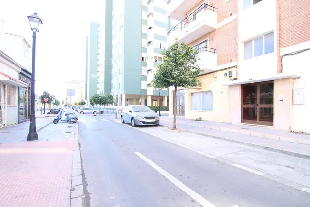 Local comercial 198m² en venta - Centro — 13