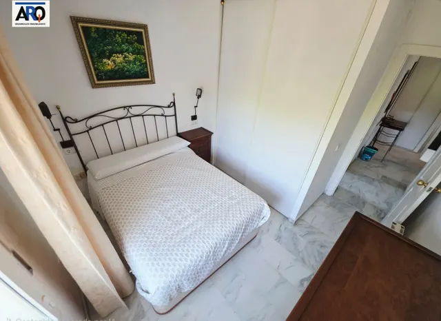 Oportunidad en Benalmádena Costa: 1 dormitorio cerca del mar — 10
