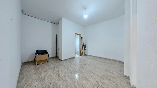 Local comercial 100m² en venta - Can mariner — 10