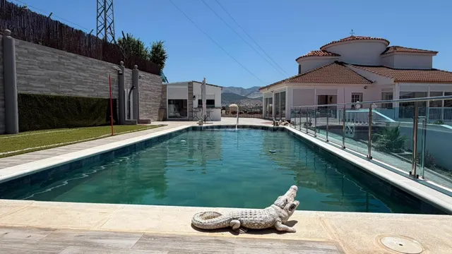CASA CHALET EN El Romeral–Peñón de Zapata. Alhaurín De La To - foto 2