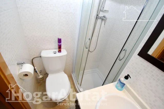 Acogedor en residencial con piscina, garaje y terraza, todo amueblado — 32