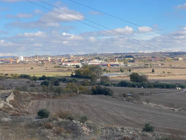Terreno Urbanizable  en Torrefeta i florejacs, a 3km de Guissona — 31