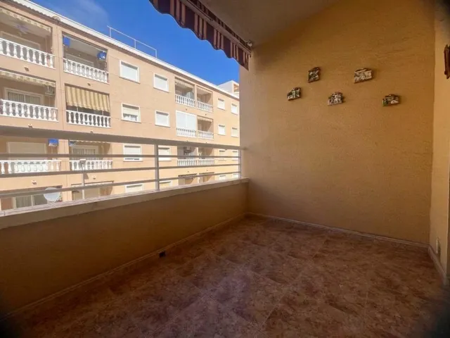 Piso en venta en Guardamar del Segura con plaza de garaje y dos terrazas — 13