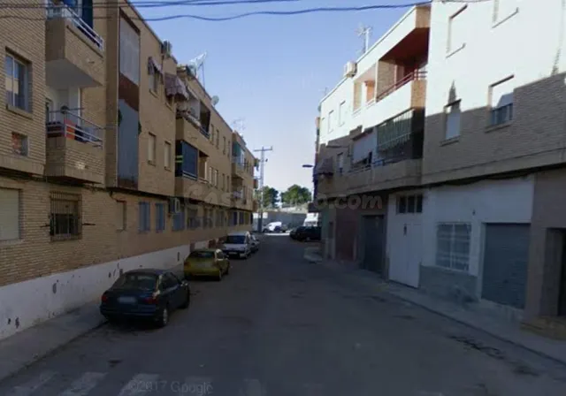 PISO OCUPADO POR PERSONA SIN JUSTO TÍTULO
