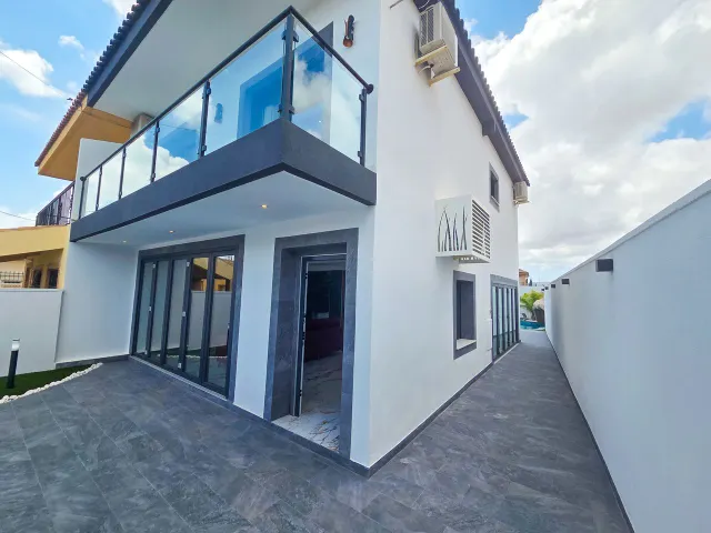 Casa 5 habitaciones en venta - Los Urrutias — 45