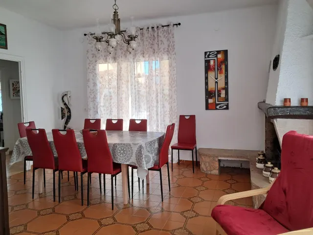 CASA CON LICENCIA TURISTICA 5 Hab — 23