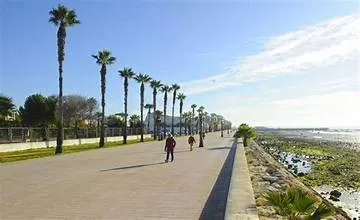 VENTA DE PISO EN PUERTO REAL ( CADIZ ) — 2