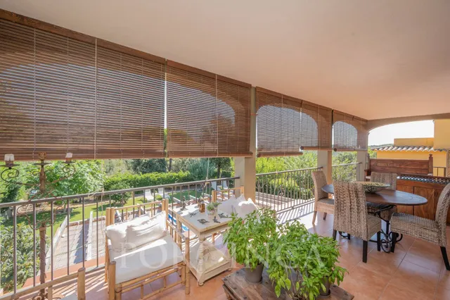 Casa completamente reformada con apartamento independiente, licencia turística, gran jardín y piscina en Calonge — 22