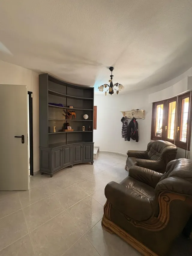 CHALET EN ORIHUELA COSTA CON GRAN PARCELA Y PISCINA PRIVADA — 24