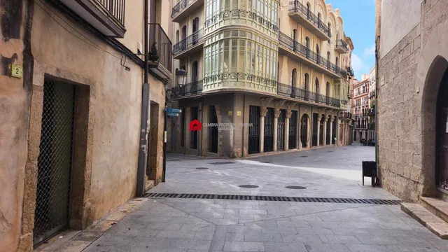 En venta local comercial en el centro de Tortosa. — 7